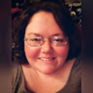 Meet your Posher, Angie